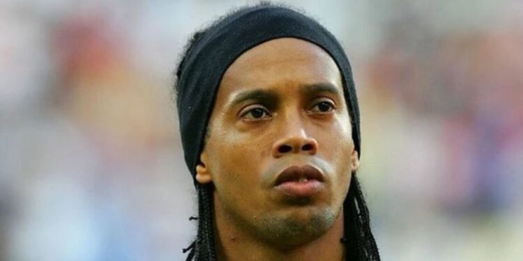 Brezilya Futbolunun Efsane İsmi Ronaldinho: Brezilya Bitmiş!