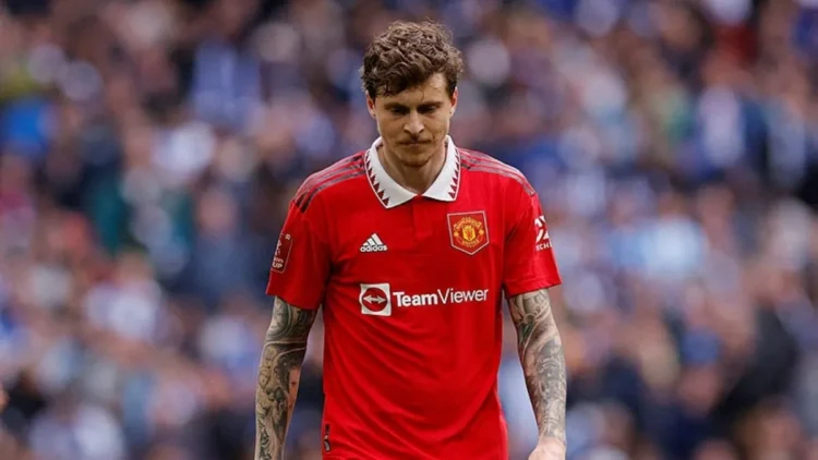 Lindelof Kadıköy Sakini Oluyor