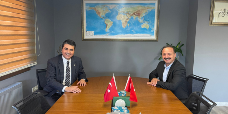 Yavuz Ağıralioğlu Kimdir? Yavuz Ağıralioğlu Yeni Parti Mi Kurdu? Yavuz Ağıralioğlu Kimdir? Yavuz Ağıralioğlu Yeni Parti Mi Kurdu?