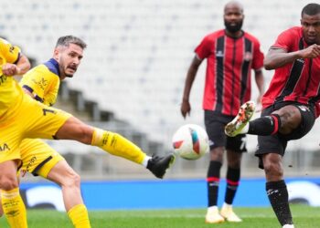 Karagümrük Ankaragücü’nü yıktı geçti