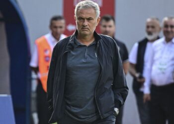 Fenerbahçe rekor kırdı Mourinho köpürdü