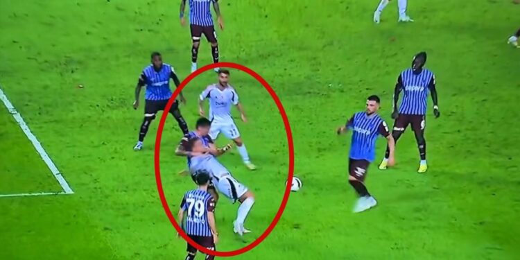 Beşiktaş’ın penaltısı verilmedi. İşte o pozisyon