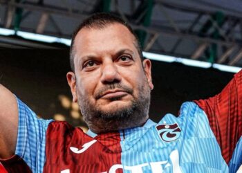 Trabzonspor ayaklandı: Hakem siyah beyaz forma giyse daha iyiydi