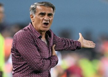 Şenol Güneş’ten hakemlerle ilgili flaş iddia