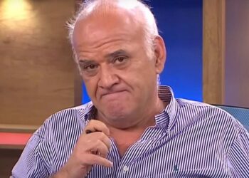 Ahmet Çakar Trabzonspor Beşiktaş maçındaki dünya futbolunda az görülen olayı açıkladı