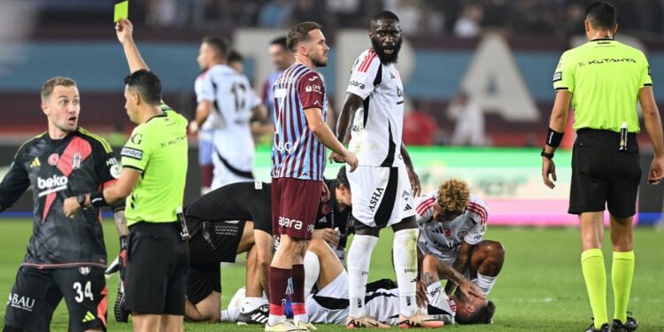 Beşiktaş’tan hakemlere mektup. Hatalar tek tek sıralandı