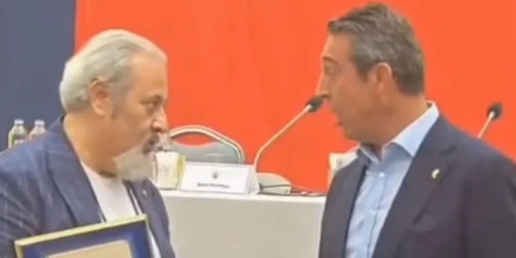 Ali Koç, ünlü doktoru duyunca şaşkına döndü Ali Koç, ünlü doktoru duyunca şaşkına döndü