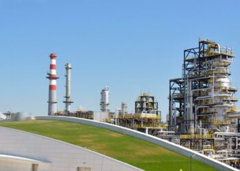 Koç Holding’in en büyük şirketi bir ilki gerçekleştirdi