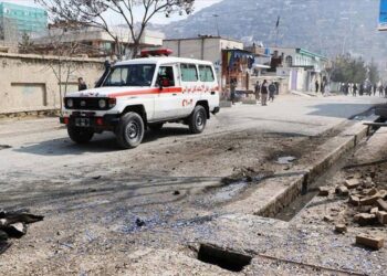 Afganistan’da otobüse silahlı saldırı: 14 ölü