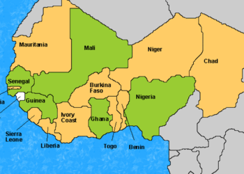 Batı Afrika ülkeleri ortak pasaport sistemine geçiyor