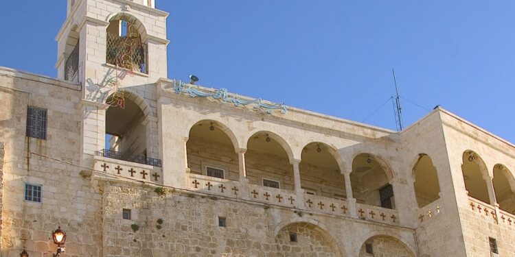 Esad Şam’daki villasında toplantı halindeydi. İsrail jetleri vurdu! Esad Şam’daki villasında toplantı halindeydi. İsrail jetleri vurdu!