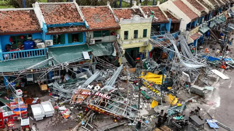 Vietnam’daki tayfunda ölenlerin sayısı 262’ye yükseldi
