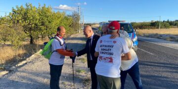 Emekli astsubaylar Ankara’ya yürüyor. Bakan destek verdi