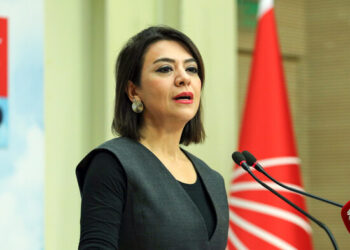 Emekliler adalet bekliyor. CHP’den devrim çağrısı