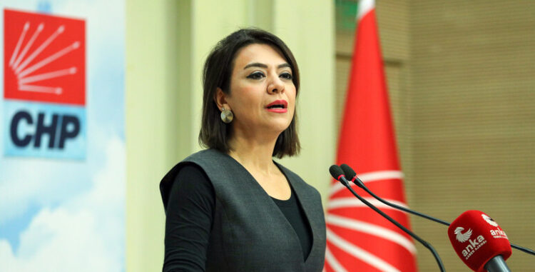 Emekliler adalet bekliyor. CHP’den devrim çağrısı Emekliler adalet bekliyor. CHP’den devrim çağrısı