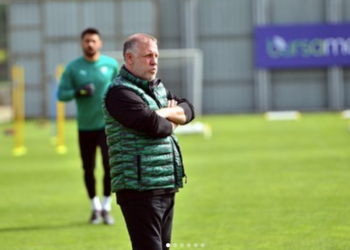 Sakaryaspor’un Yeni Teknik Direktörü Mesut Bakkal Kimdir?